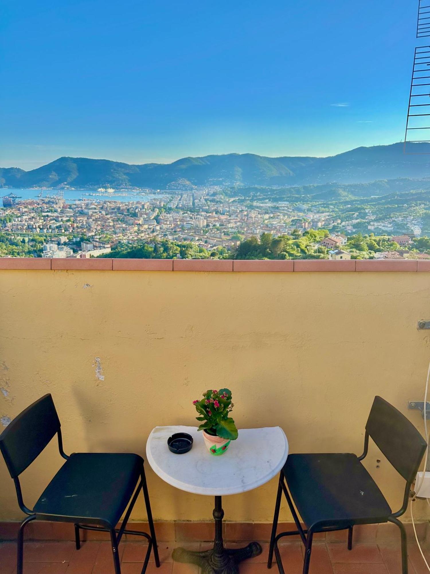 Appartamento La Spezia Vezzano 5 Terre - Il Ciliegio Vezzano Ligure Esterno foto